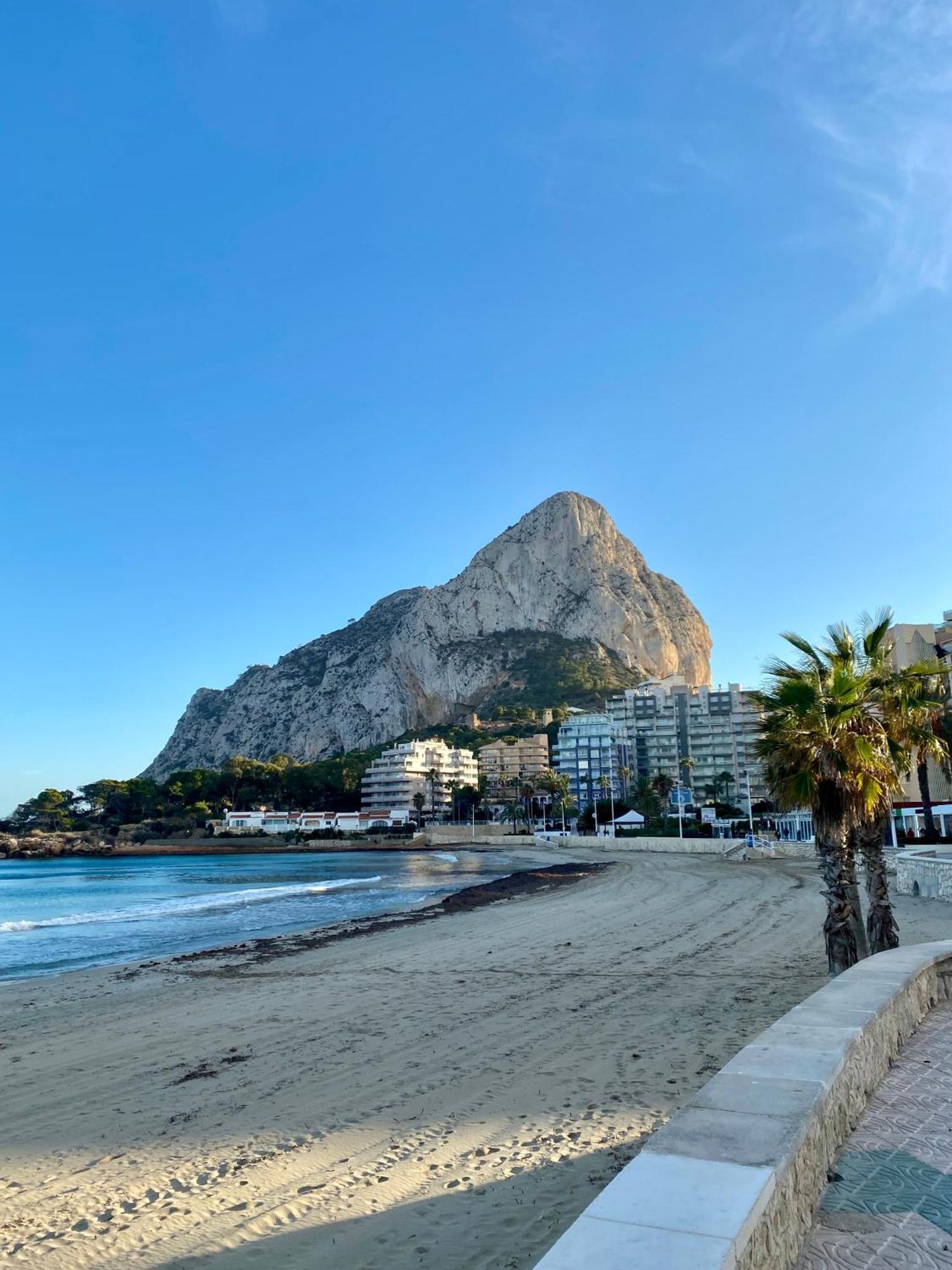 Natalie Calpe Sun 100M To The Beach Center מראה חיצוני תמונה